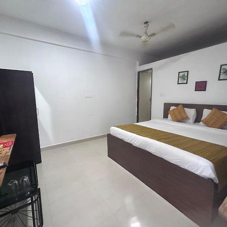 Hotel Baga Place Екстер'єр фото